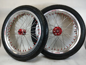 Surron / Talaria Wheelset Silver & Red - 18/18" Street Tracker with Avon StreetRunner Tires