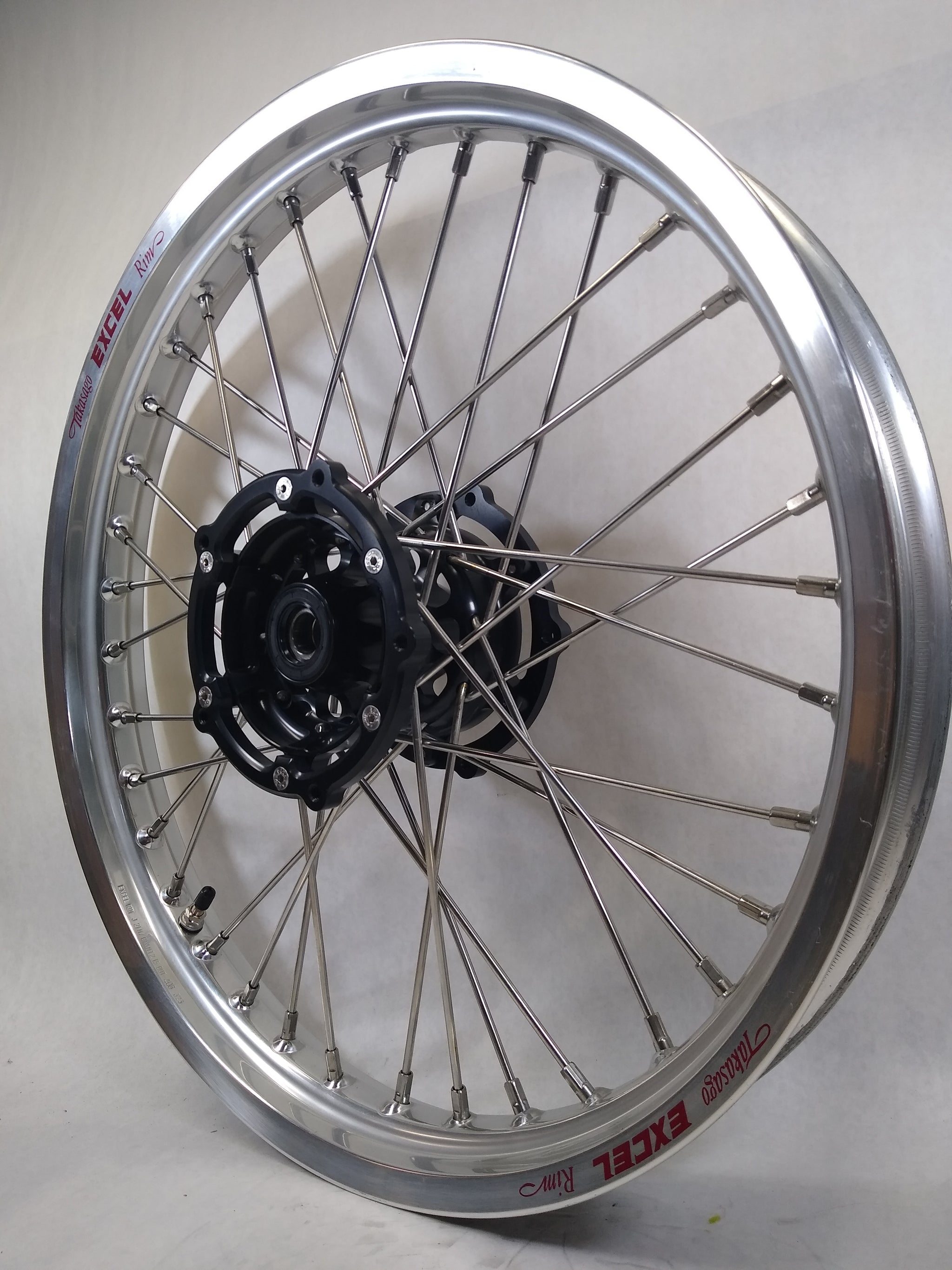 Aprilia Tuareg 660 21" Front Wheel