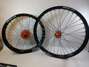 Surron Black/Orange Wheel Set 21/18 Dirt bike Set-Up