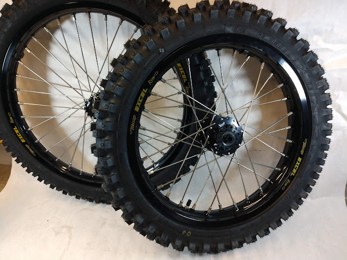 Surron / Talaria Wheelset Black - 21/18" with Dunlop MX Tires