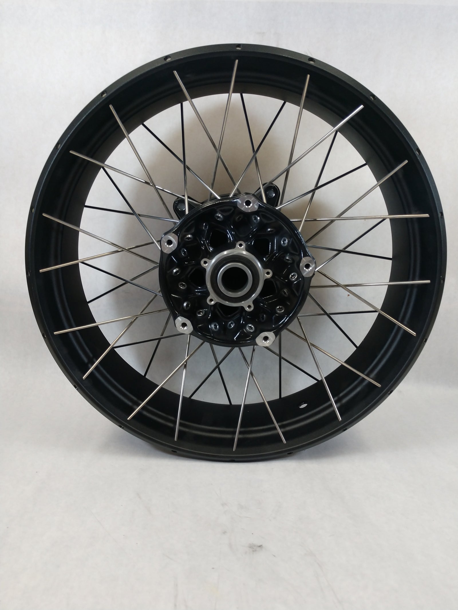 BMW F850/900GS REAR 17x4.25 BLACK OEM W/CUSH DRIVE