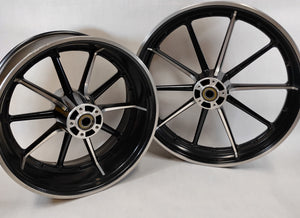 Harley Breakout CVO 2013-2017 OEM wheel Set 21/18