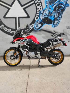 BMW F900GS