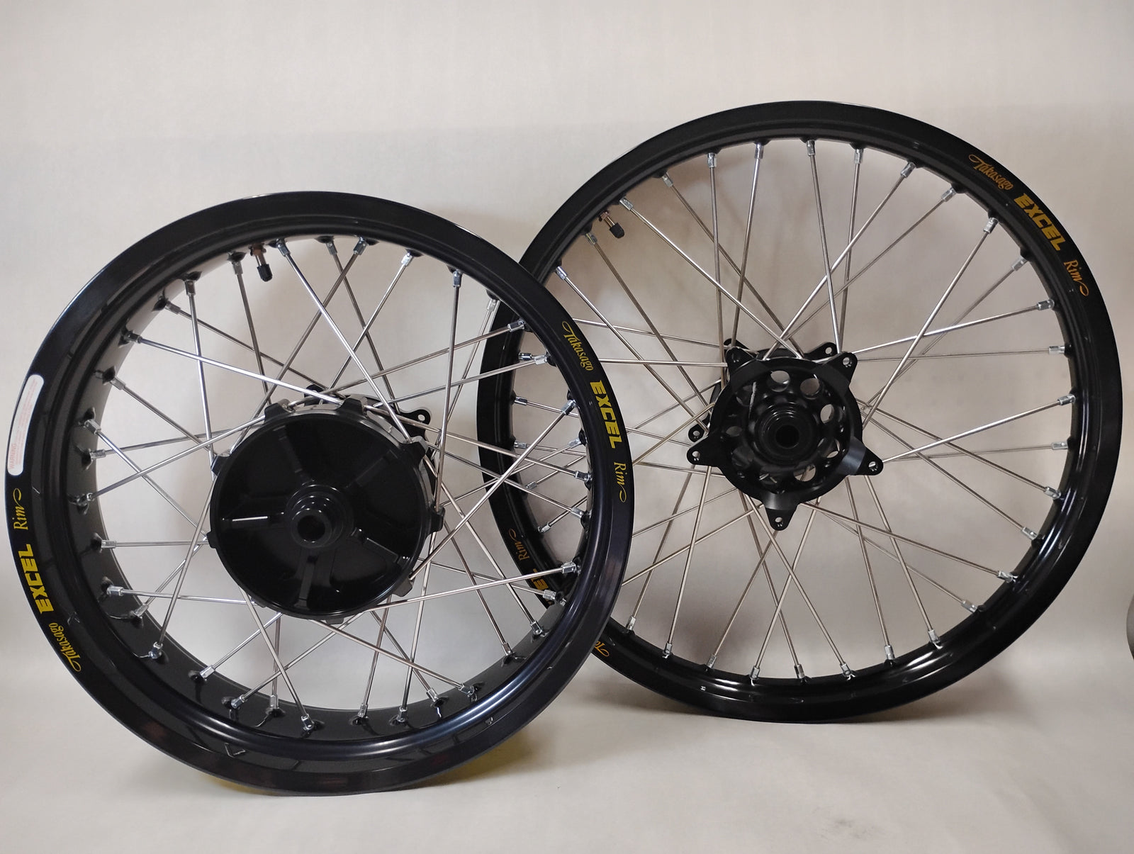 Aprilia Tuareg 660 21/18 Wheel Set Tubeless